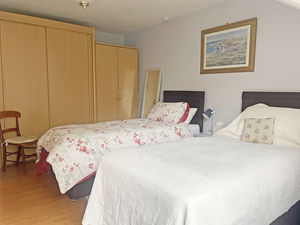 Photo 4- click for photo gallery